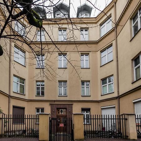 Hugo Apartment Krasków Exterior foto