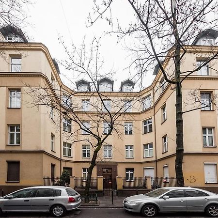 Hugo Apartment Krasków Exterior foto